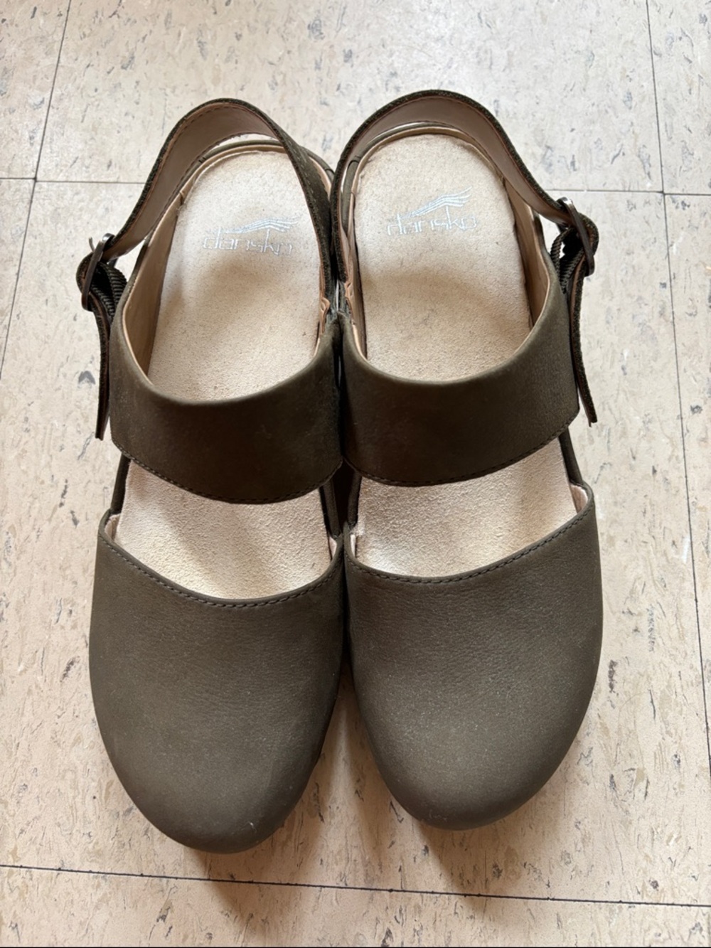 ❤️ Dansko Lucia Clogs Ivy Green Nutbuck Leather Back Strap Platform Comfort 39 9 - Picture 2 of 6